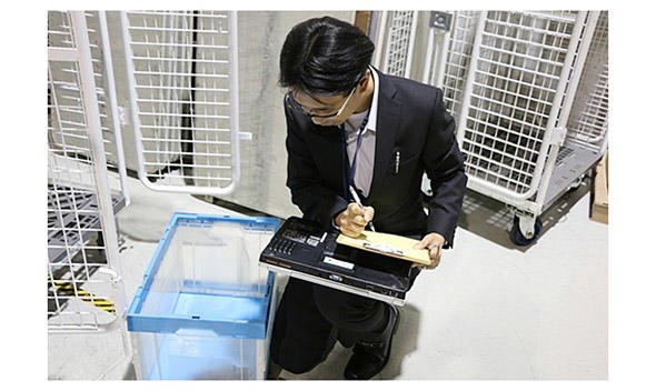 検品作業