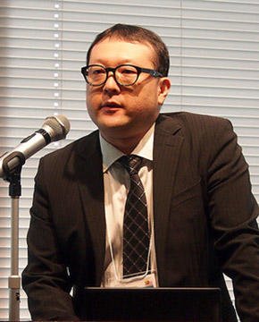 兼井 也寸志氏