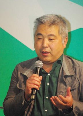 富永朋信氏