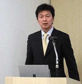 田村 元氏