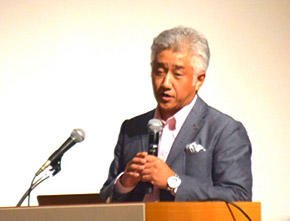 秋葉淳一氏