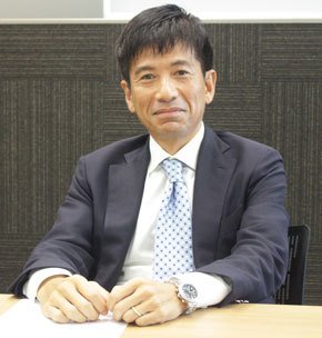 三菱商事　炭元成介氏