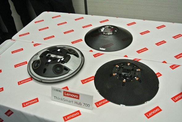 図10　会場に展示されていたThinkSmart Hub 700の分解機