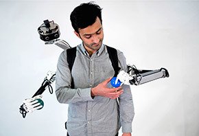 図4 　Fusionの利用シーンの例（慶應義塾大学大学院メディアデザイン研究科提供）