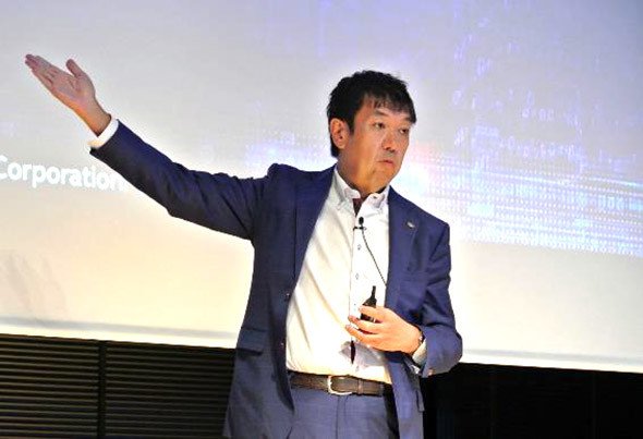 インテル執行役員でパートナー事業本部本部長の井田 晶也氏