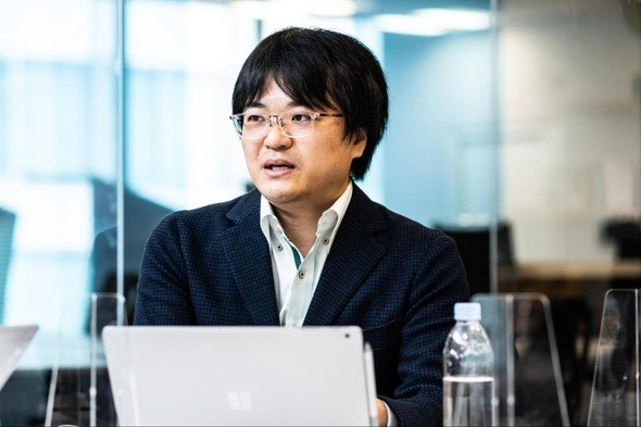 川端祐人氏